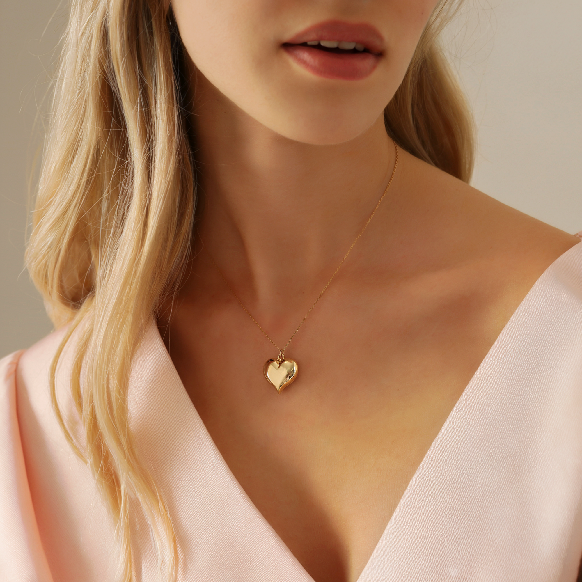 Balloon Heart Love Necklace 14K Gold
