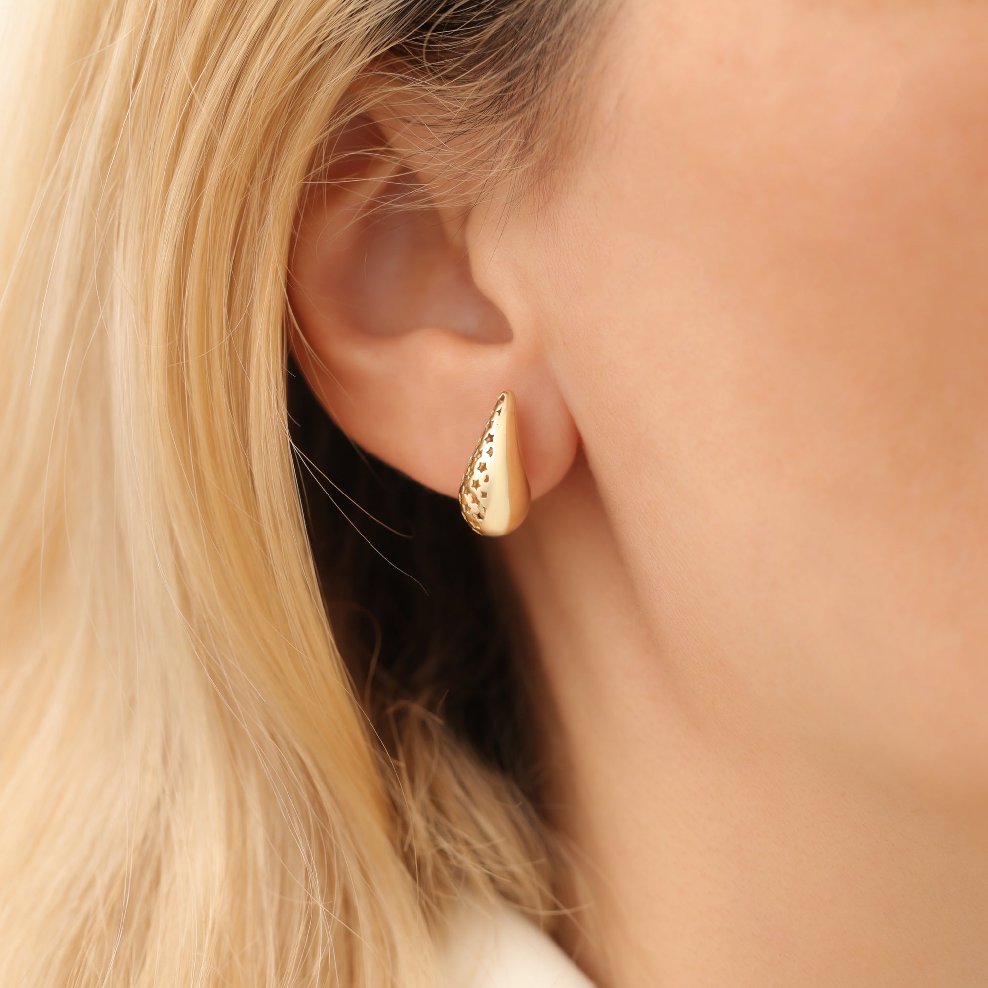 Blob Flatback Earrings 14K Gold