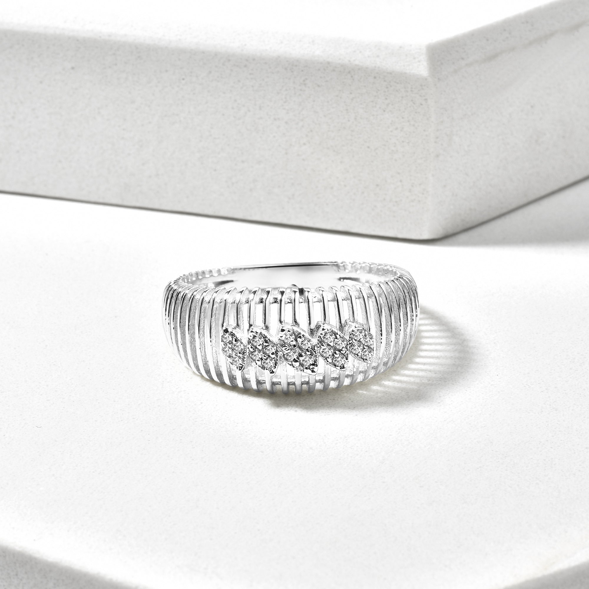 Cage Diamond Ring 14K Gold