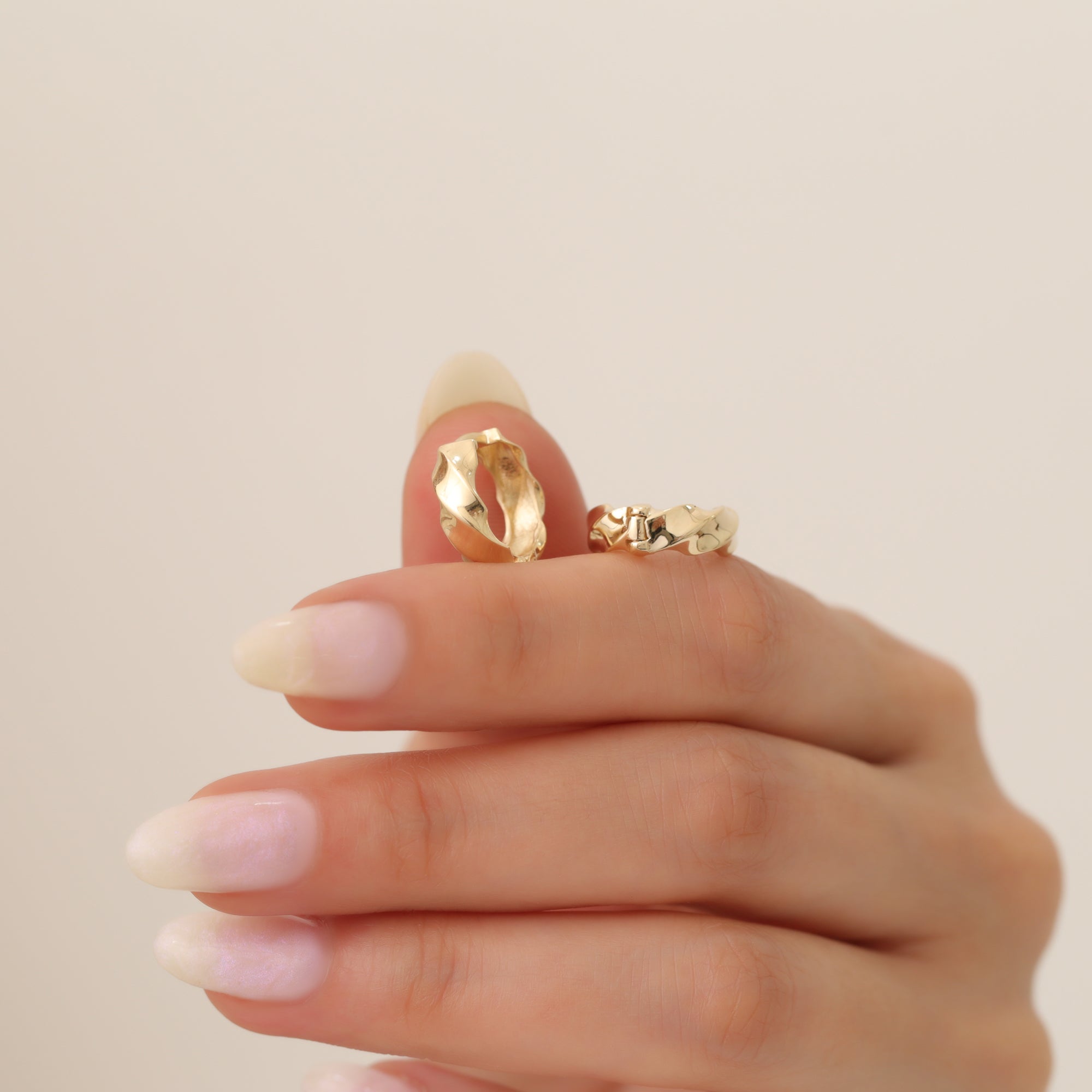 Chain Huggie Hoops Earrings 14K Gold