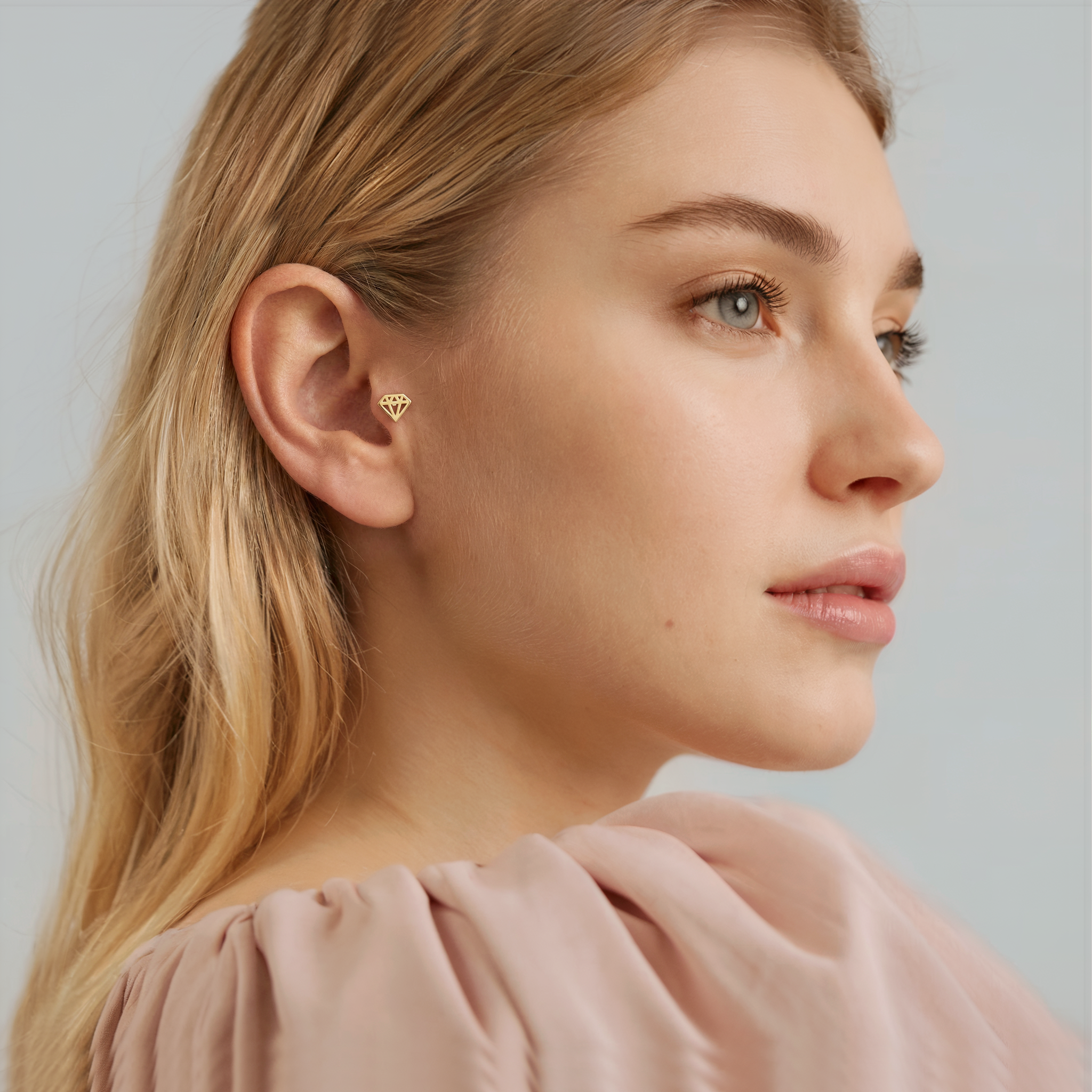 Diamond Shape Flatback Ear Piercing 14K Gold