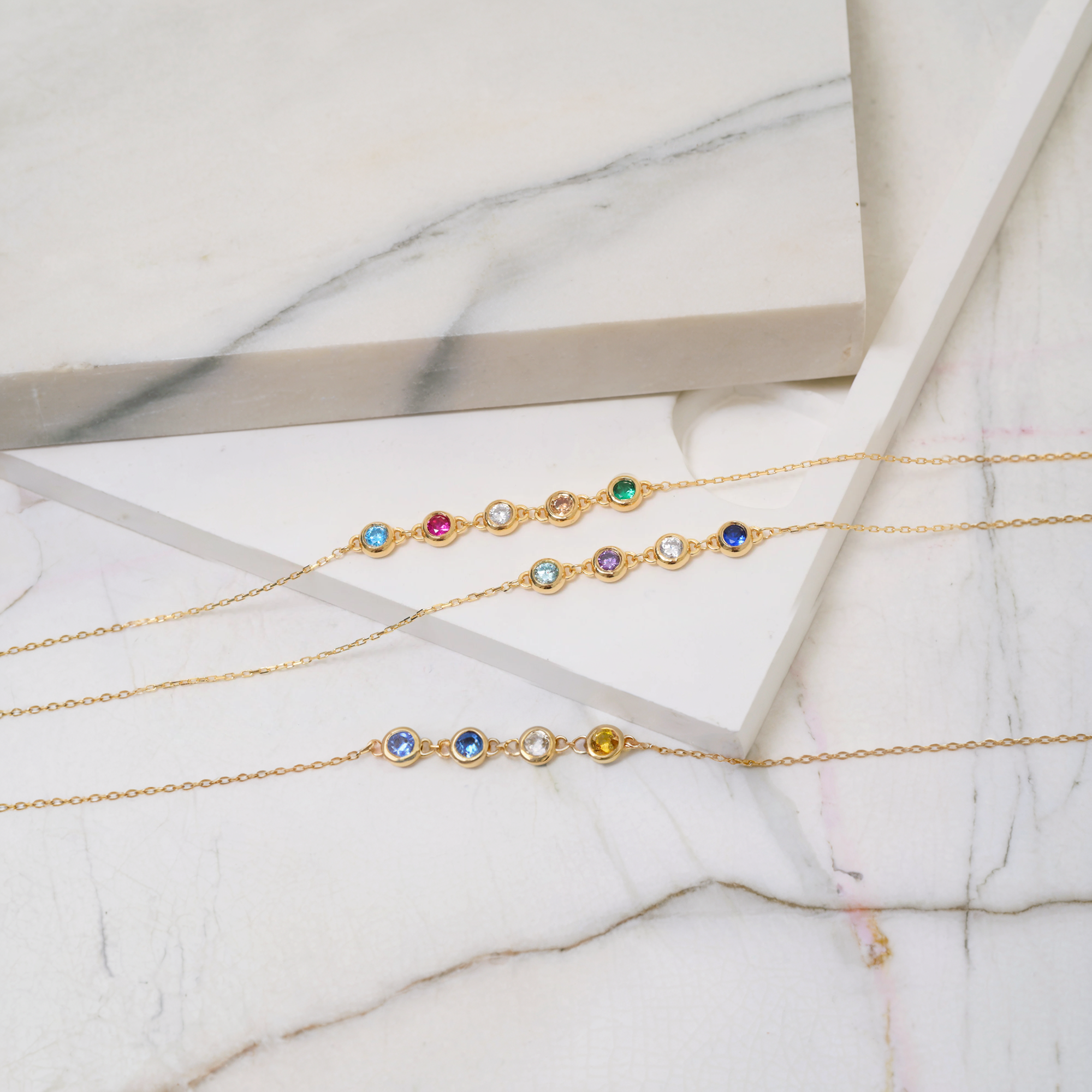 Family Round Birthstone Five Stone Custom Necklace 14K Gold