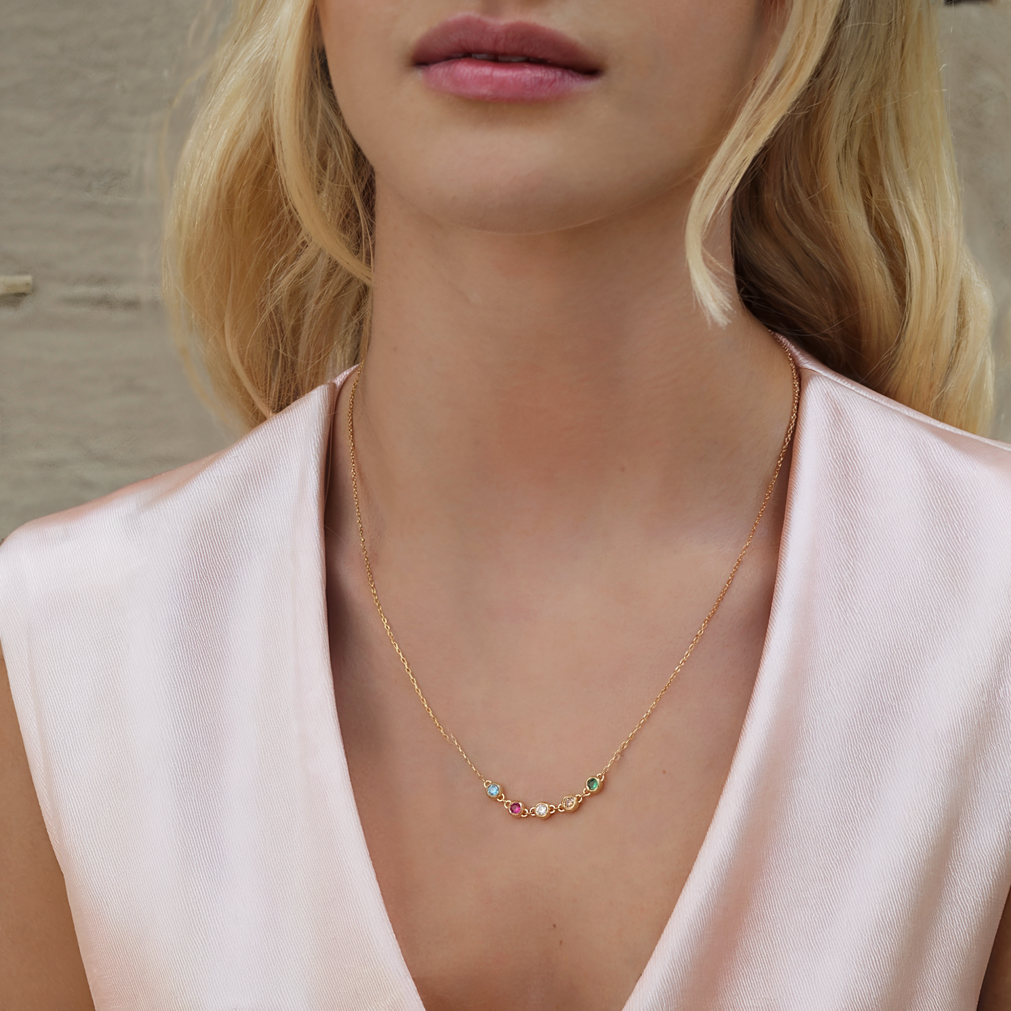 Family Round Birthstone Five Stone Custom Necklace 14K Gold