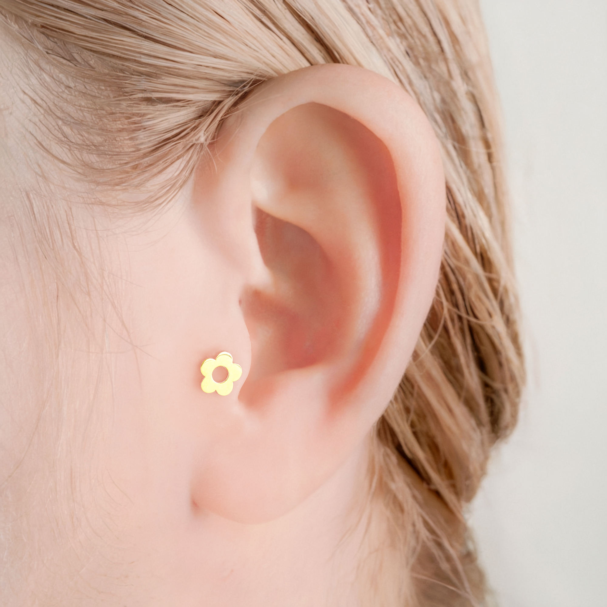 Flower Flatback Ear Piercing 14K Gold