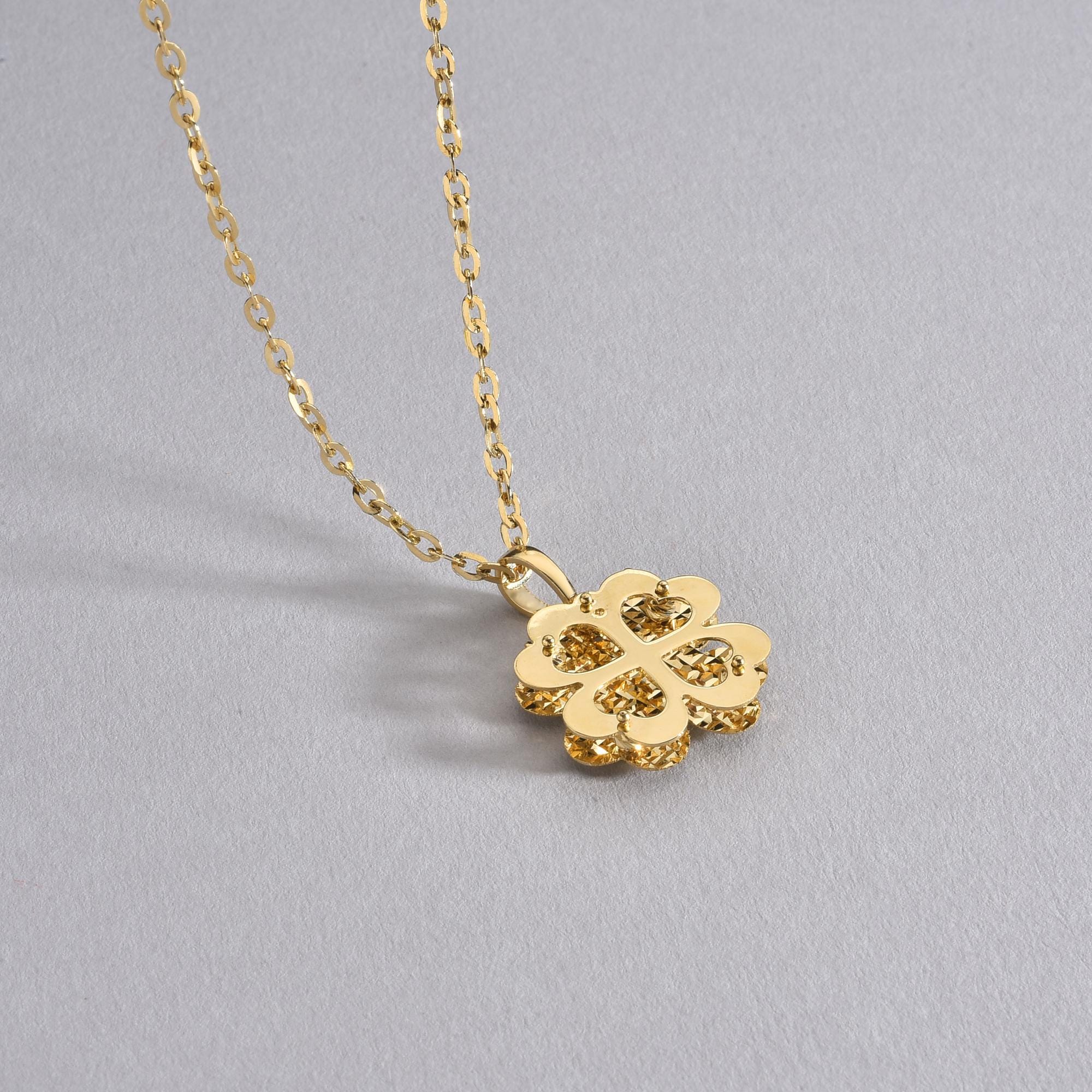 Four Leaf Clover Necklace 14k Gold / Silver