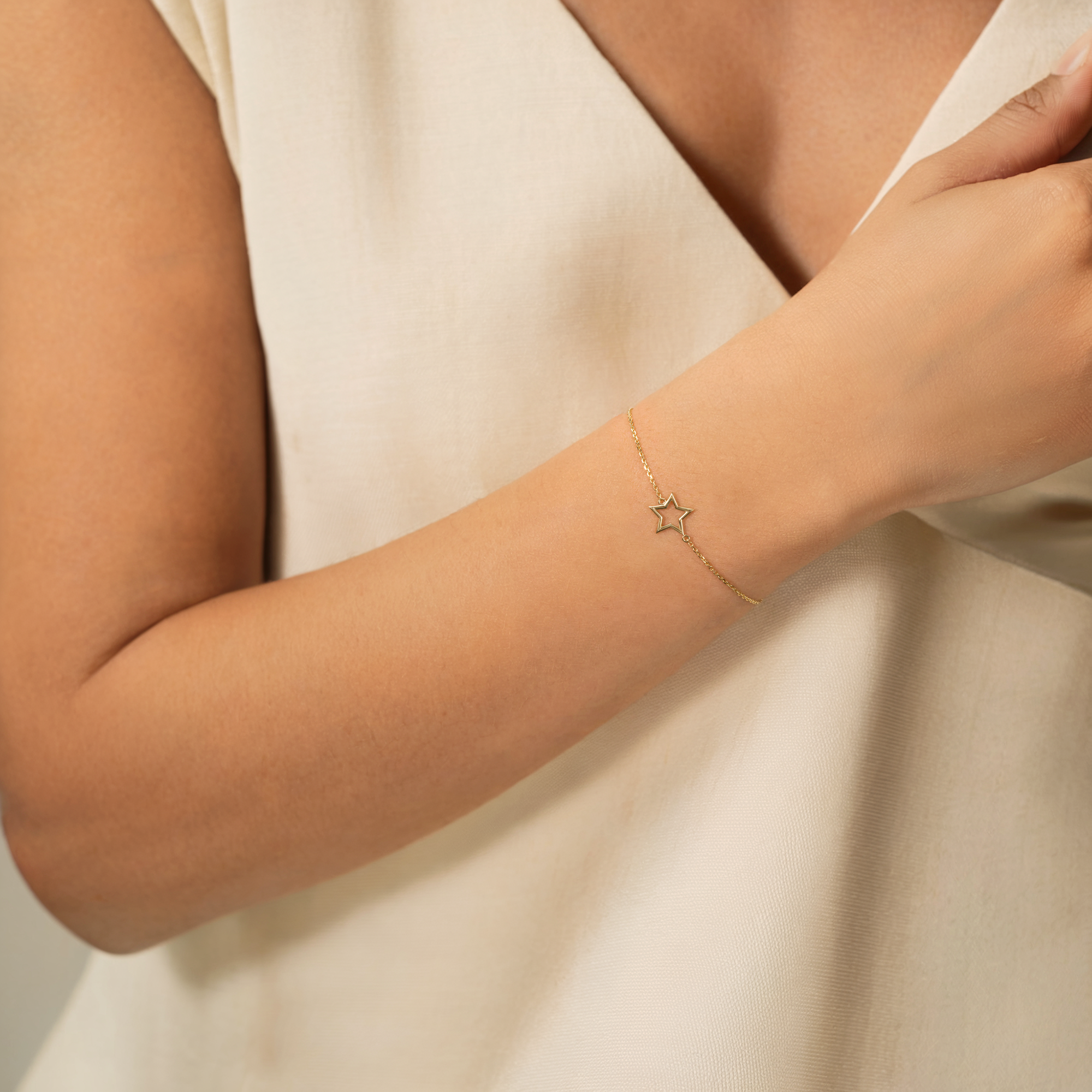 Frame Star Chain Bracelet 14K Gold