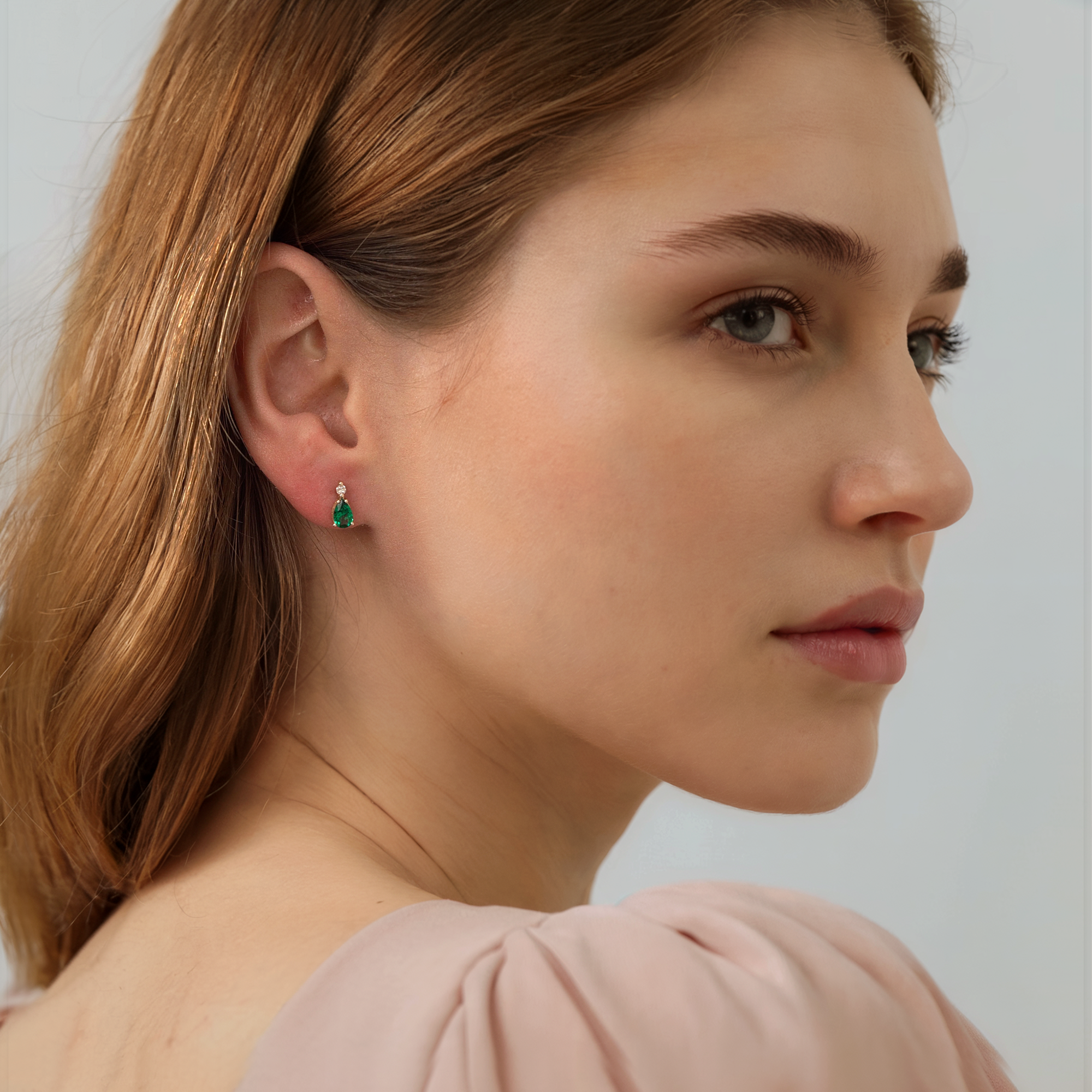 14K Gold Earrings with Green Drop Diamond Stones