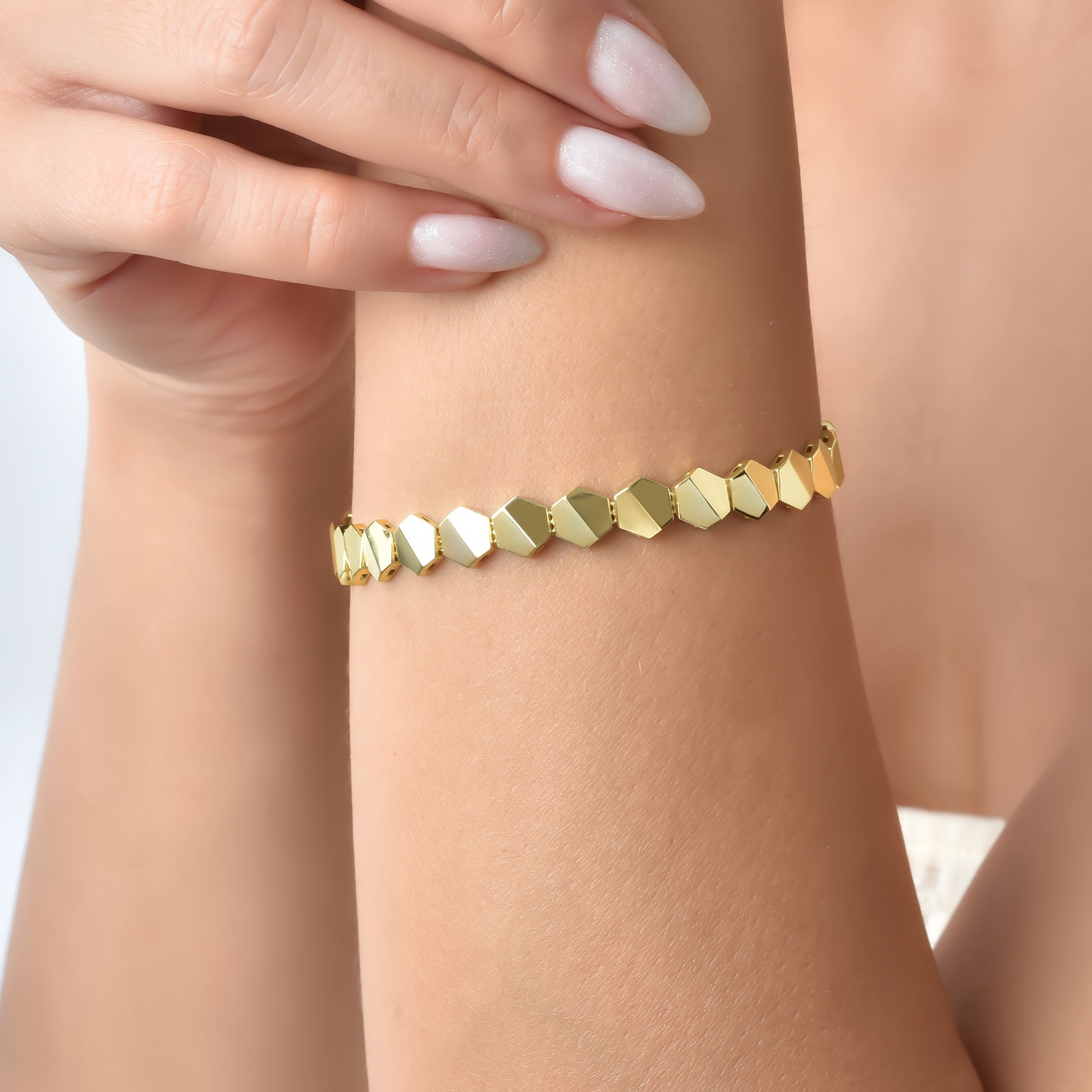 Hexagon Array Stone Bracelet 14K Gold