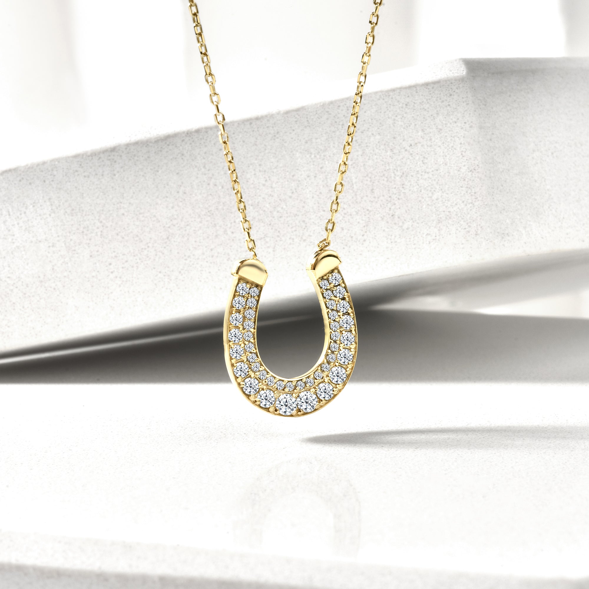 Horseshoe Glow Diamond Necklace 14K Gold