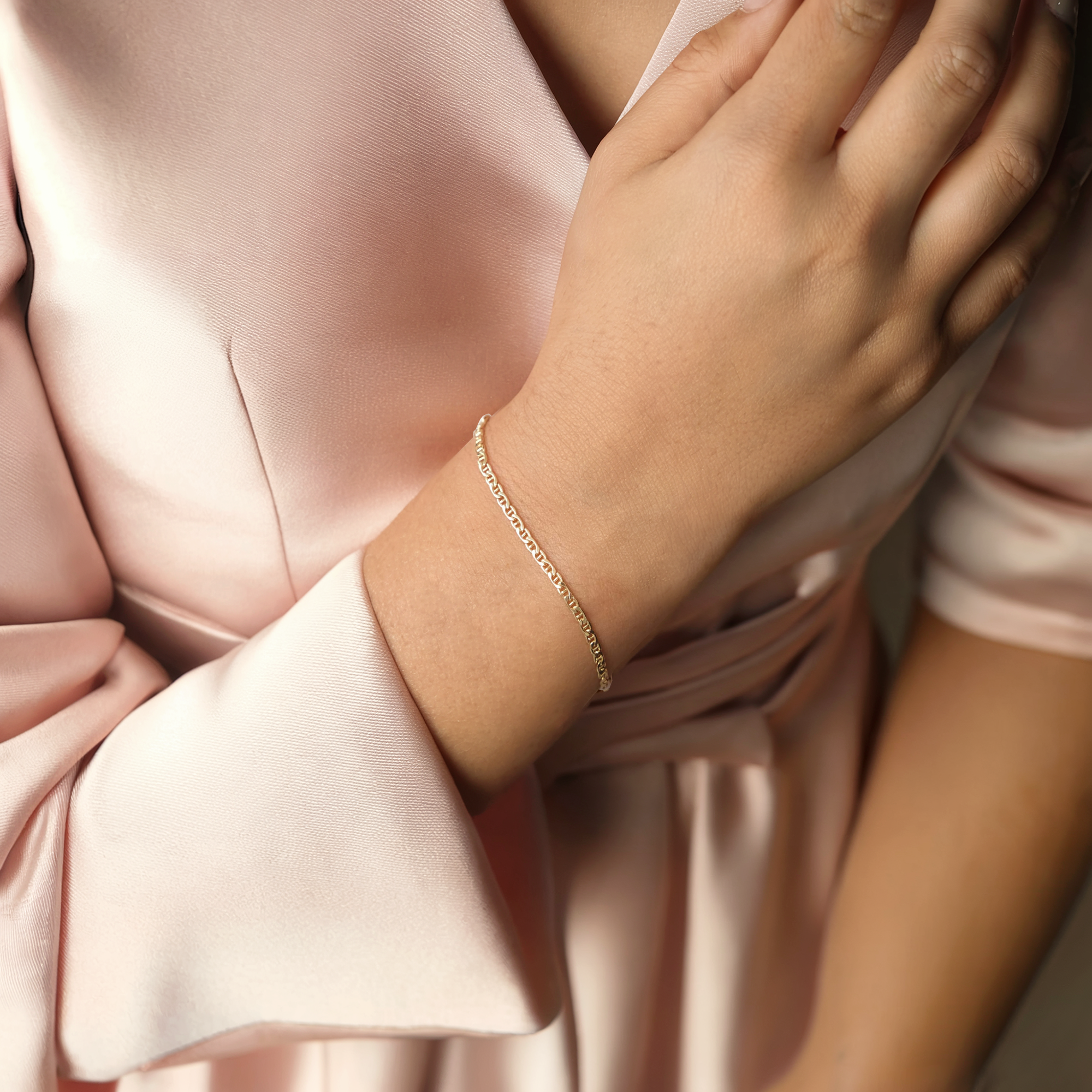 Marine Flat Oval Chain Bracelet 14K Gold