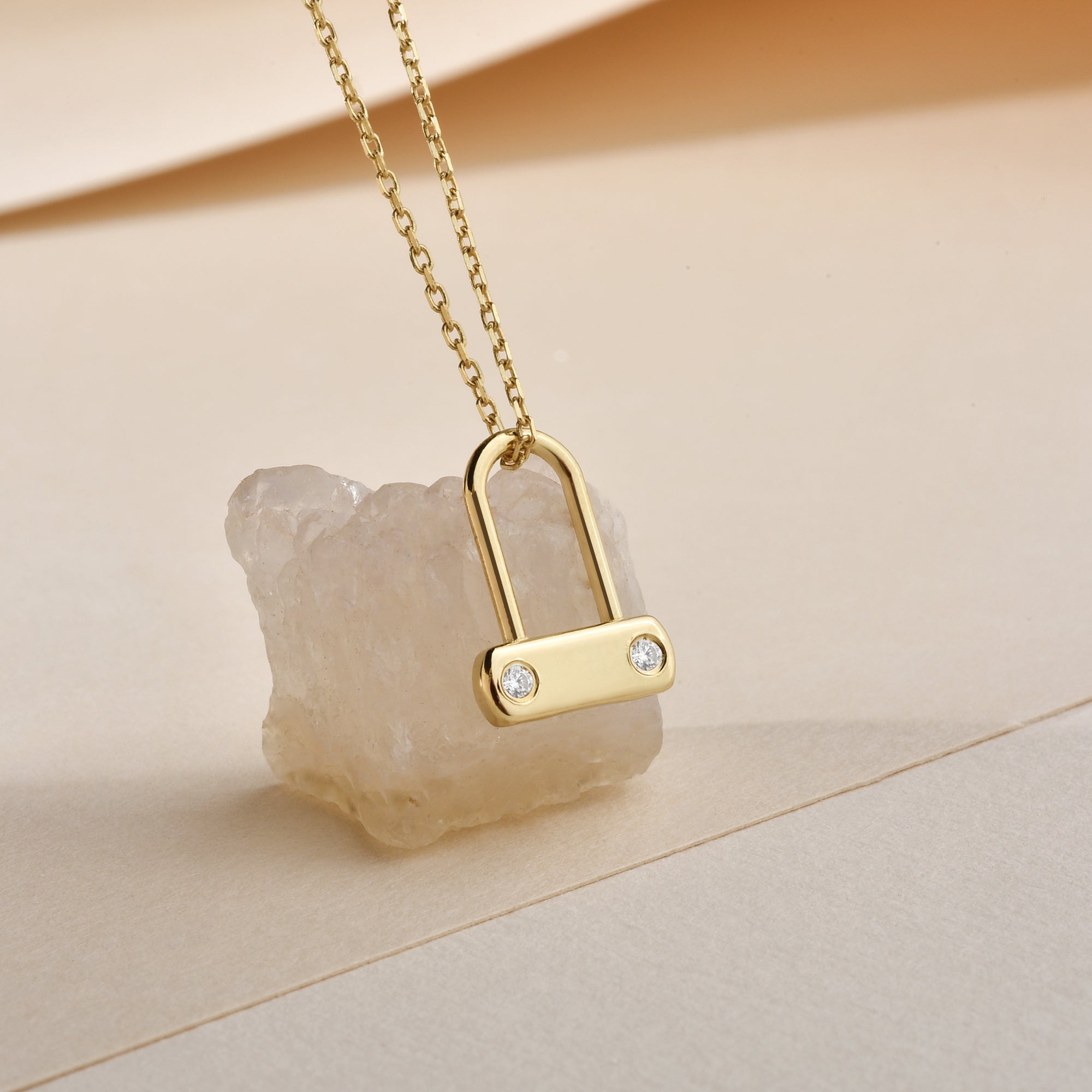 Minimal Stone Lock Diamond Necklace 14K Gold / Silver