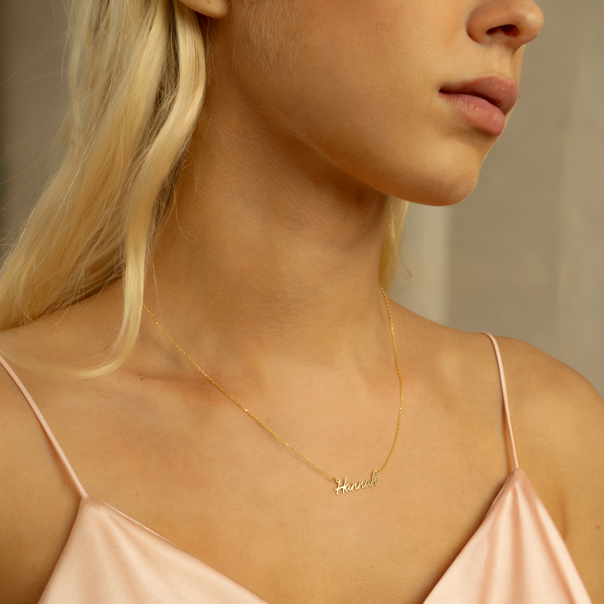 Personalized Vibe Name Necklace in Solid 14K Gold