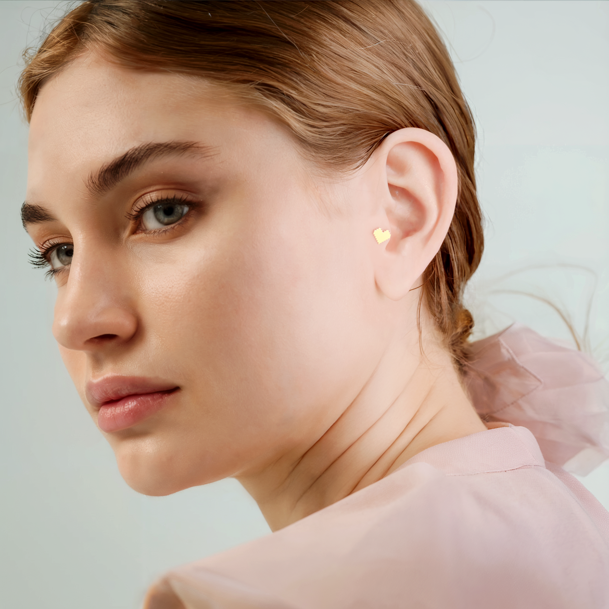 Pixel Heart Flatback Earring in 14K Gold
