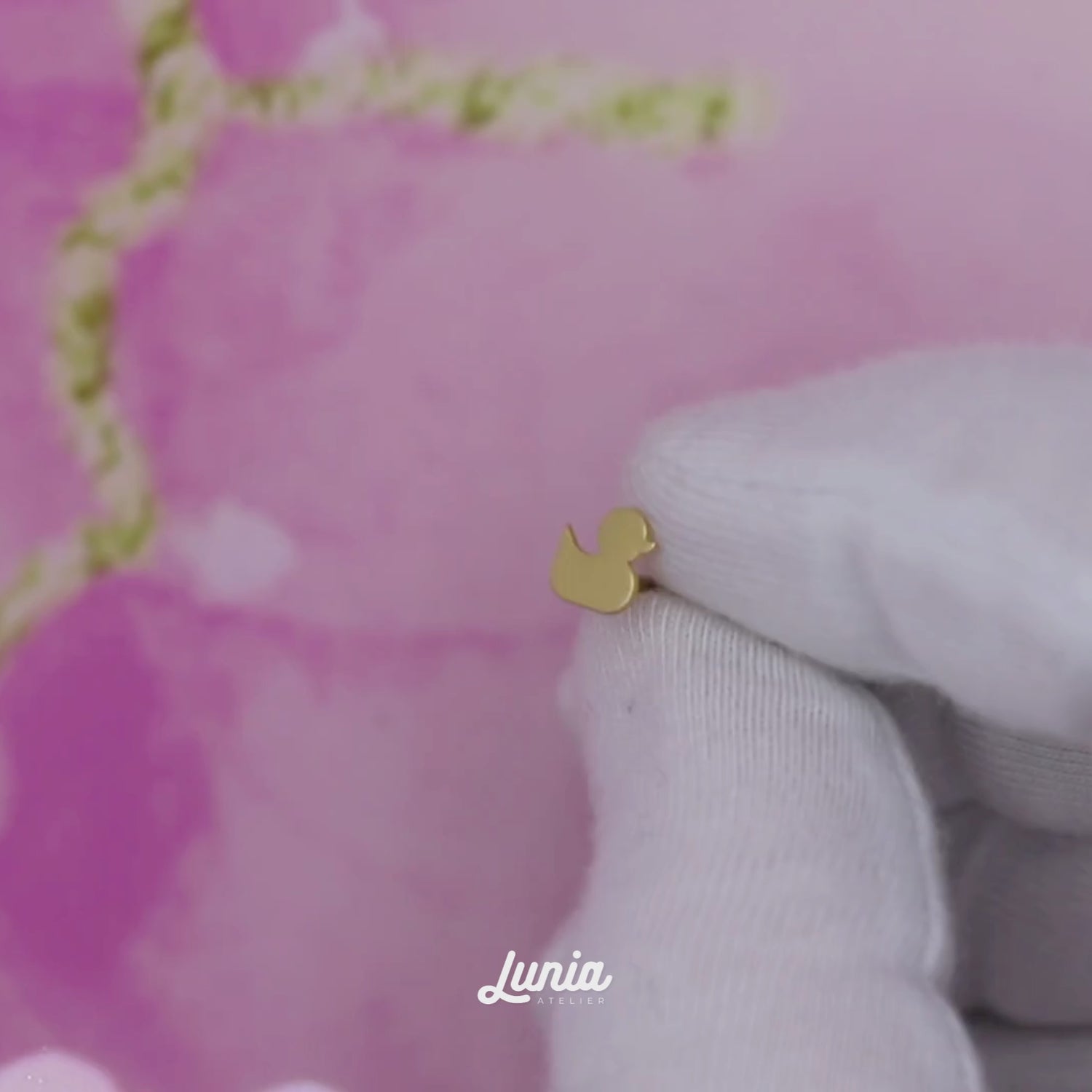 Duck Flatback Ear Piercing 14K Gold