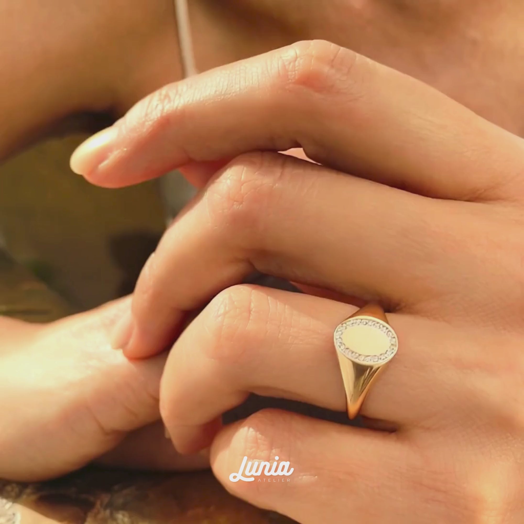 Twinkle Circle Diamond Ring 14K Gold