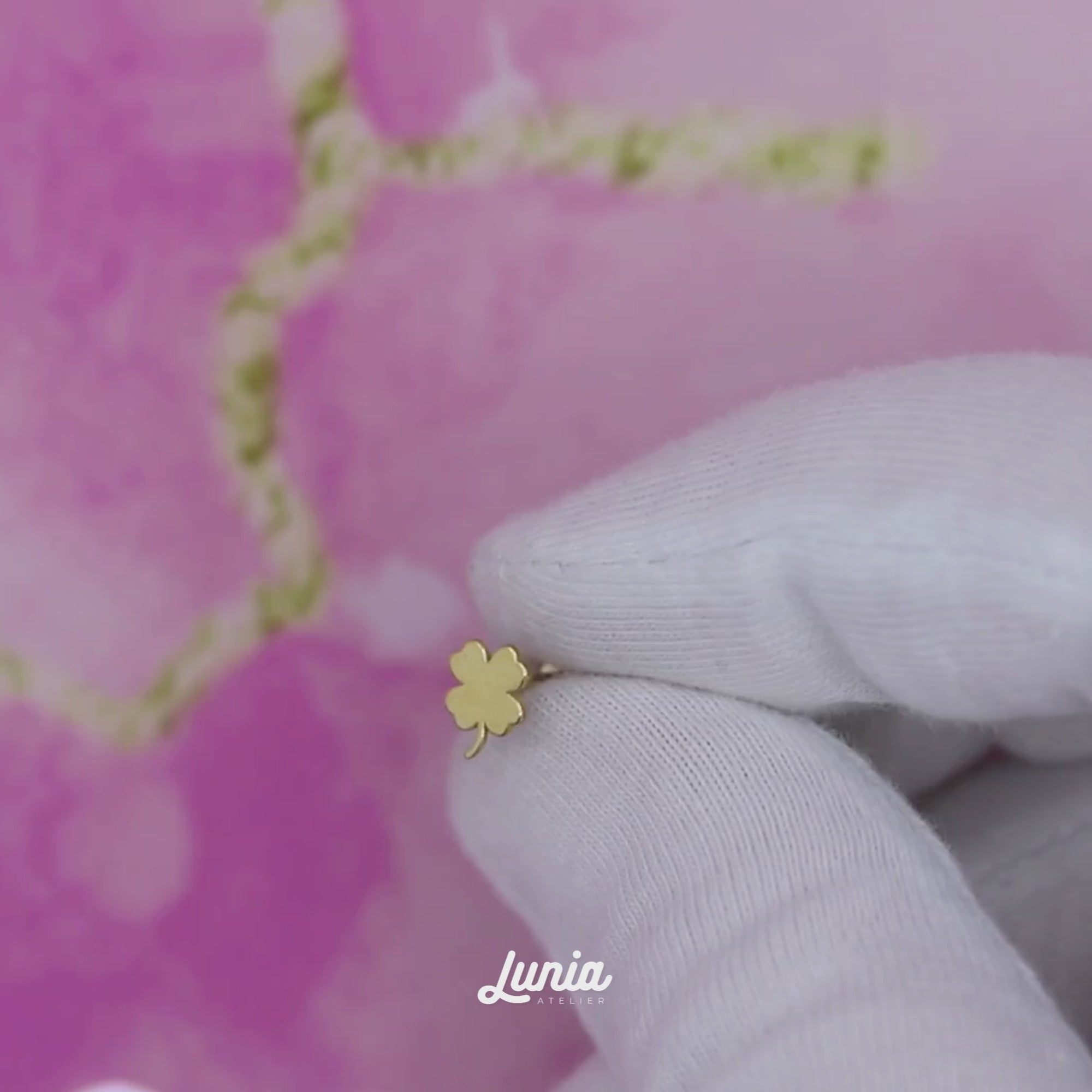 Four-Leaf Clover Flatback Ear Piercing 14K Gold