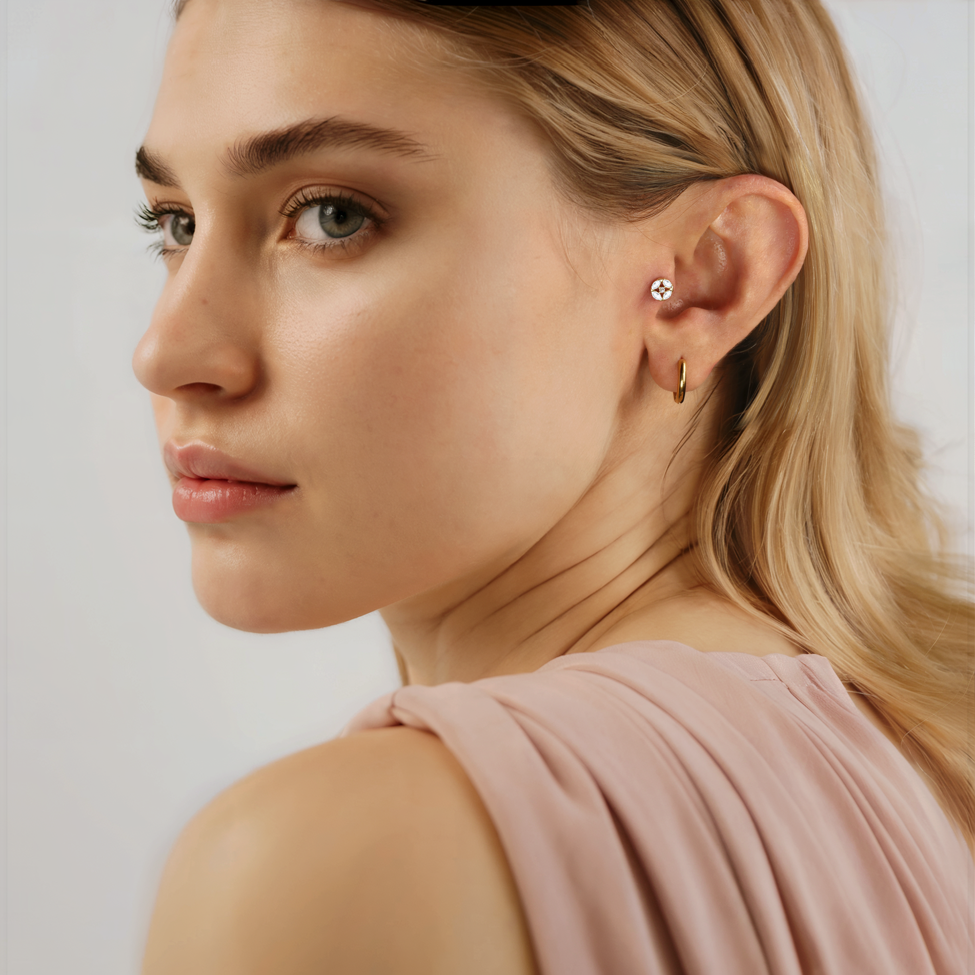 Round Stone Flatback Ear Piercing 14K Gold with CZ Stone
