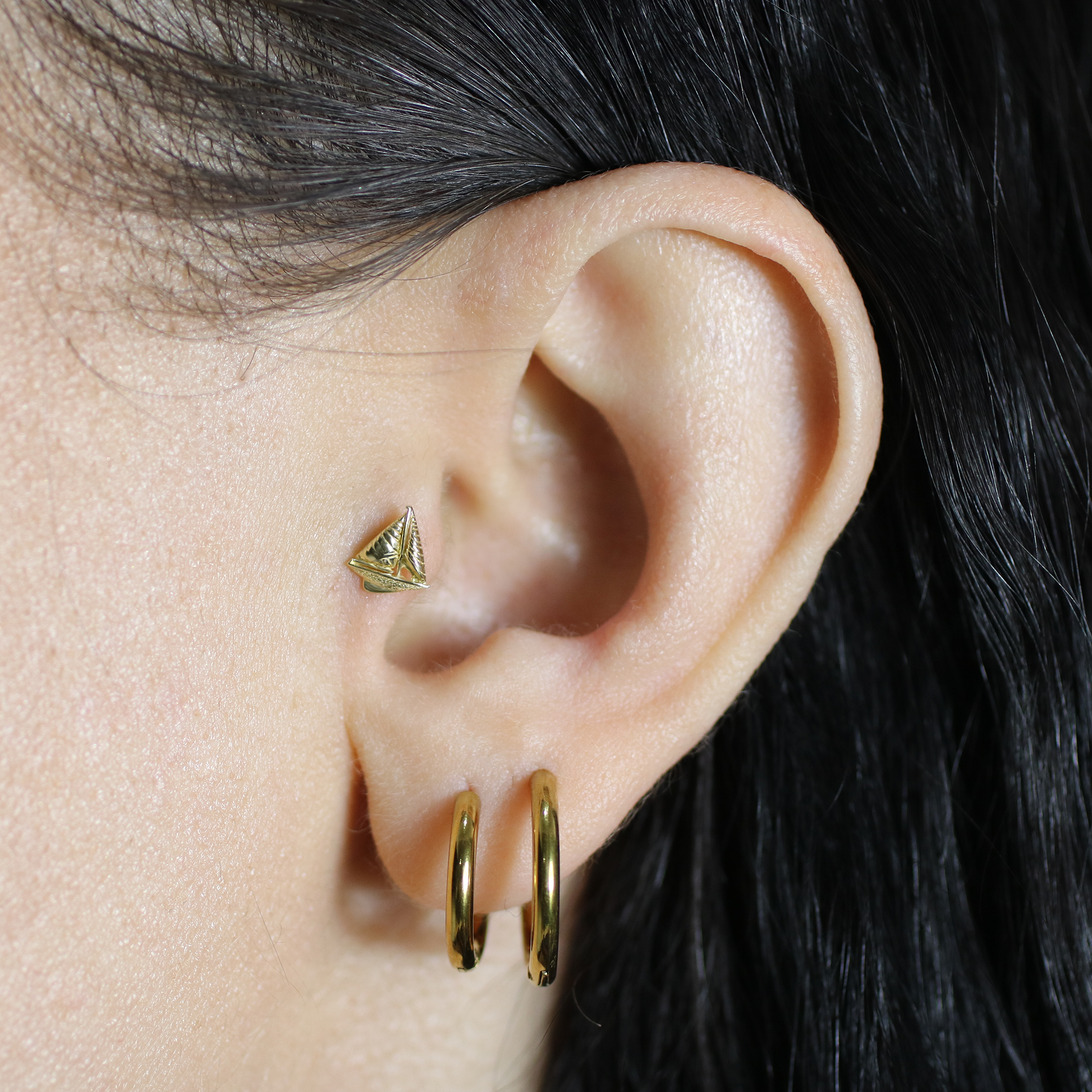 Voyager Flatback Ear Piercing 14K Gold