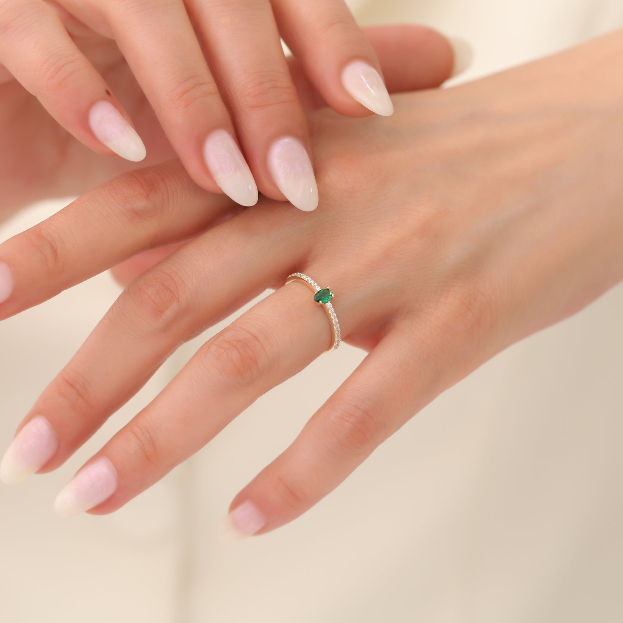 Serial Green Diamond Ring 14K Gold