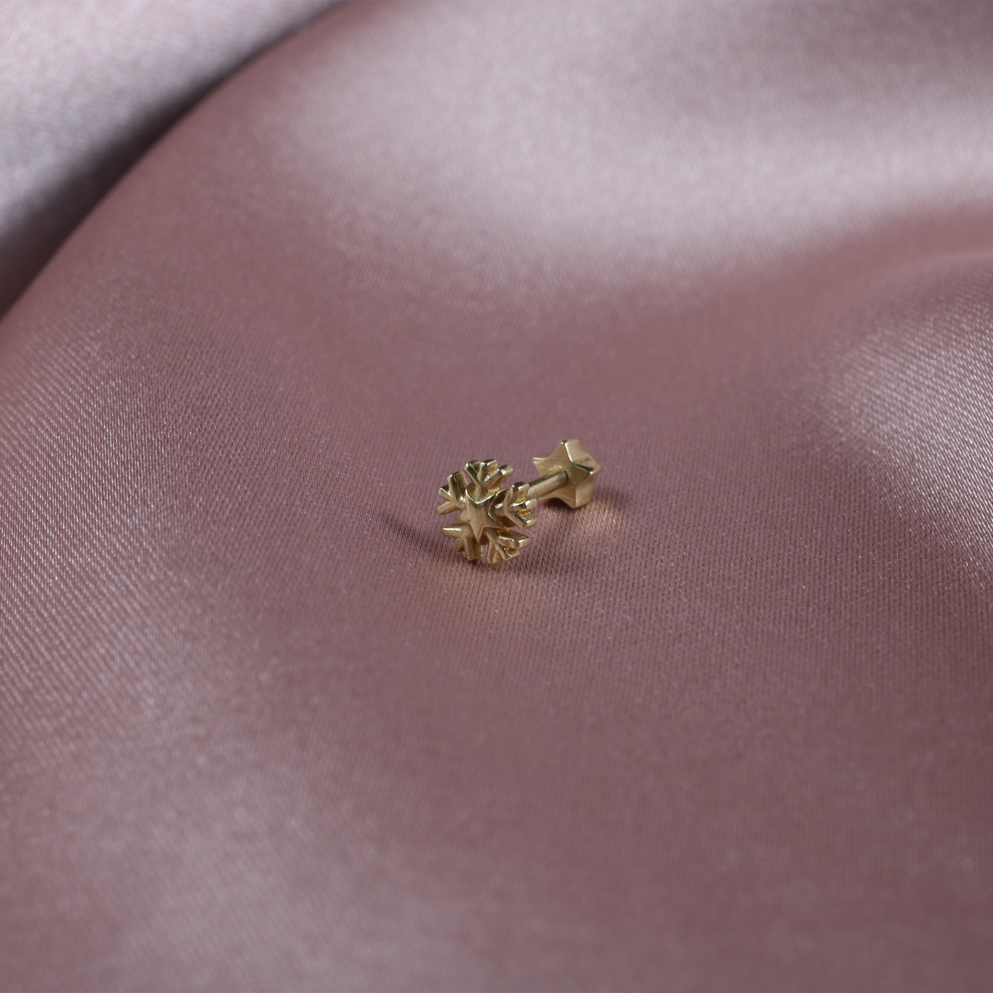 Snowflake Flatback Ear Piercing 14K Gold