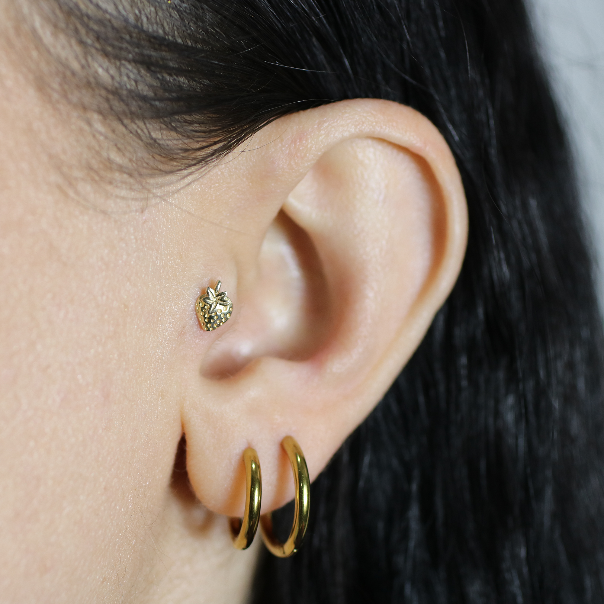 Sweet Berry Flatback Ear Piercing 14K Gold