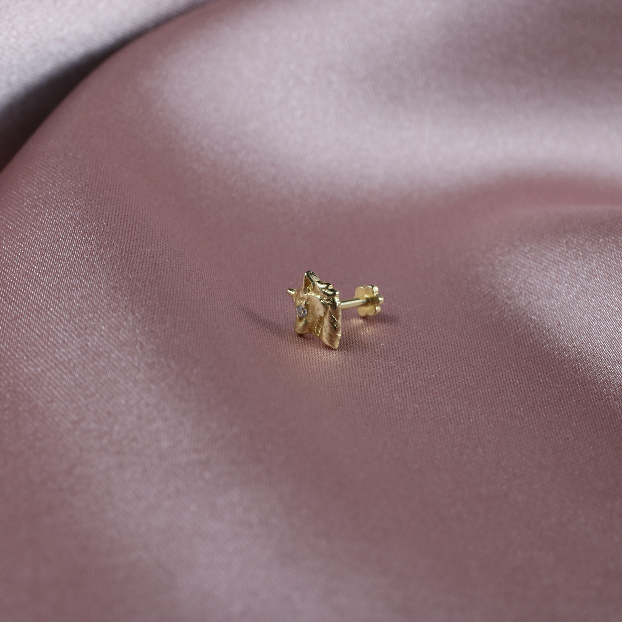 Wolf Head Flatback Ear Piercing 14K Gold