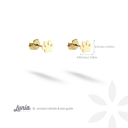 Paw print earring dimensions displayed in a simple measurement graphic