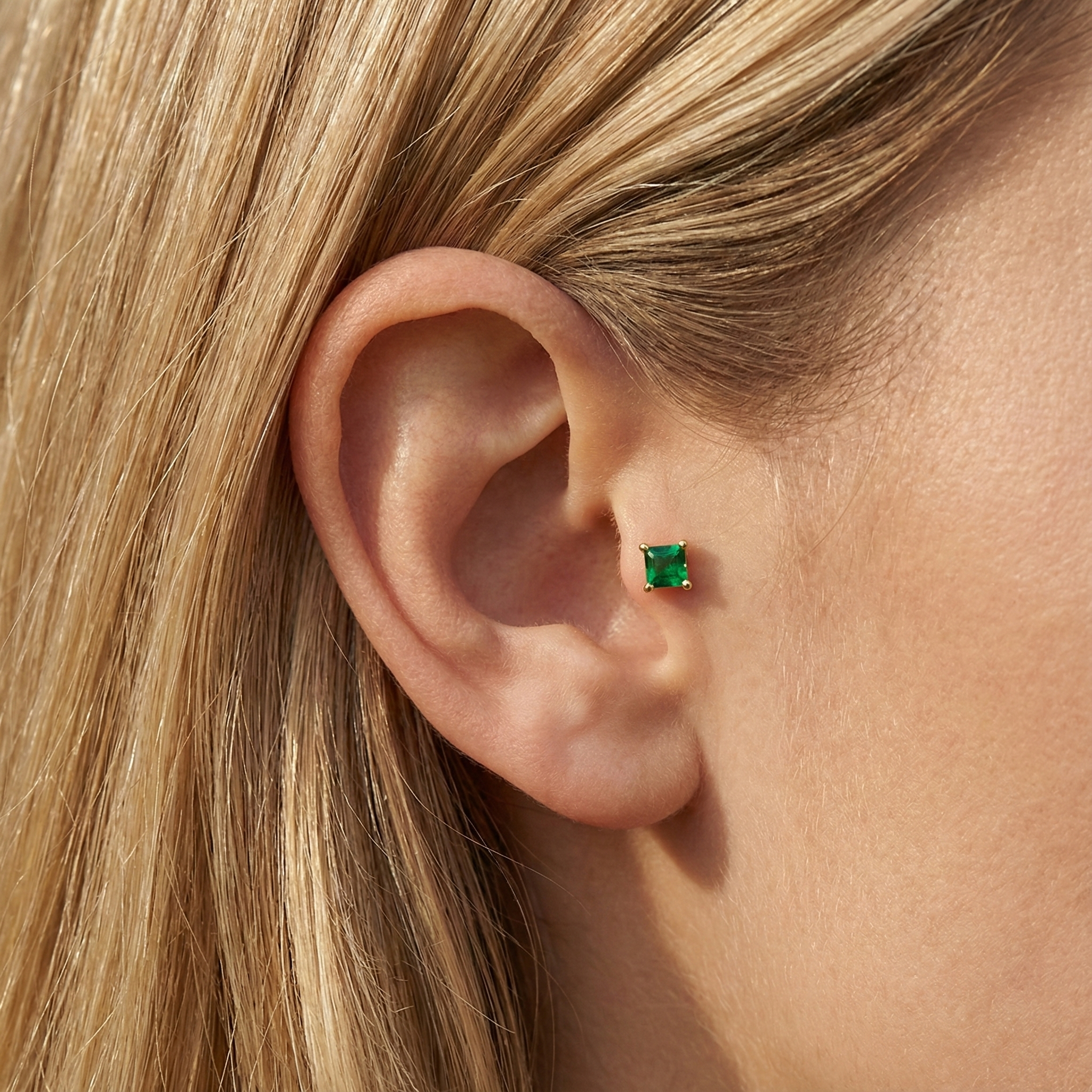 Custom Birthstone Square Ear Piercing with Flatback 14K Gold