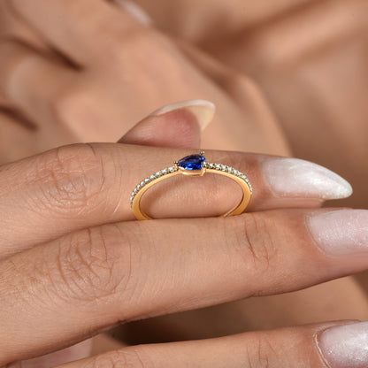 Blue Drop Single Row Diamond Ring 14K Gold