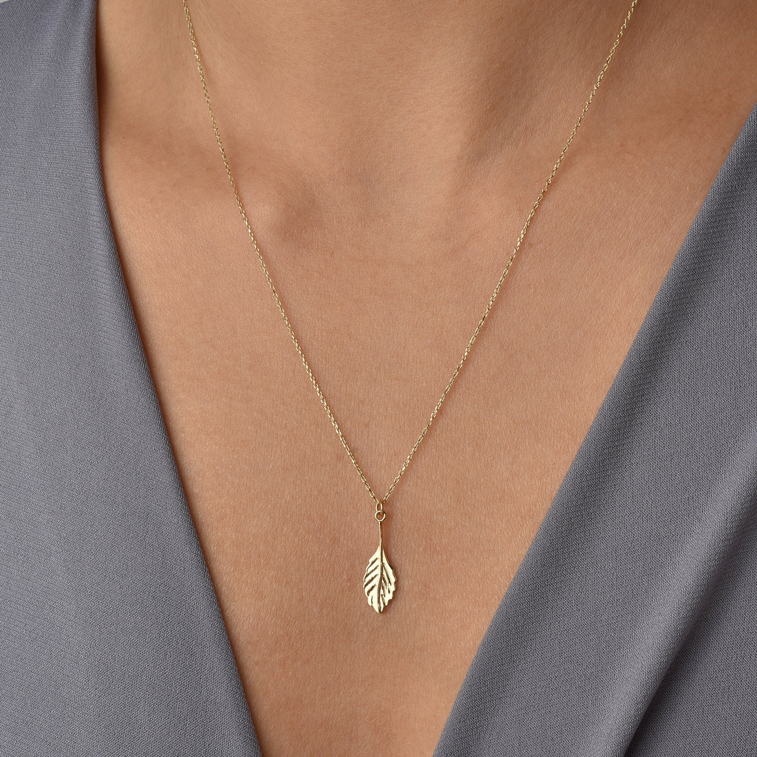 Botanical Leaf Necklace Silver delicate leaf jewelry with minimalist elegance design