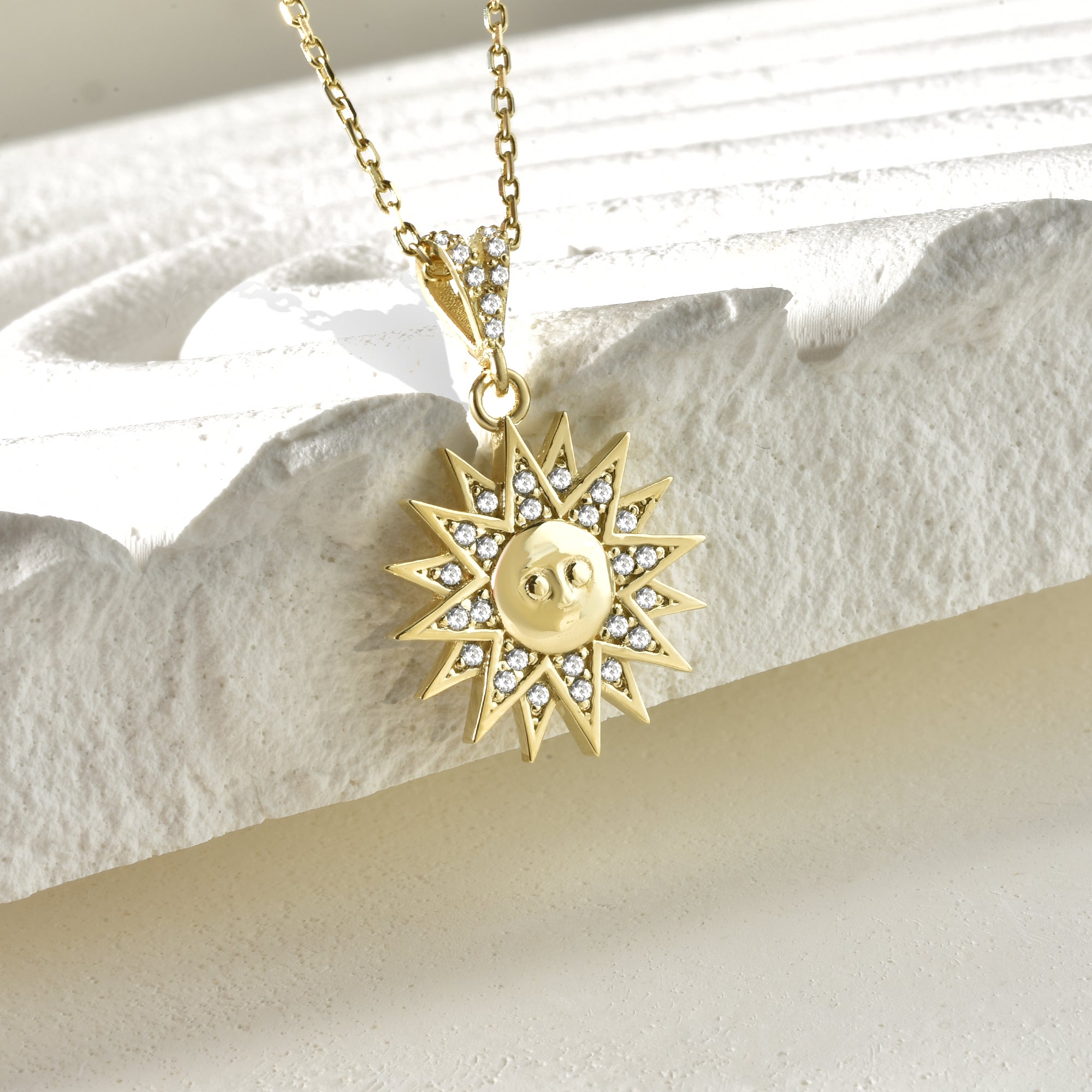 Bright Sun Diamond Necklace 14K Gold