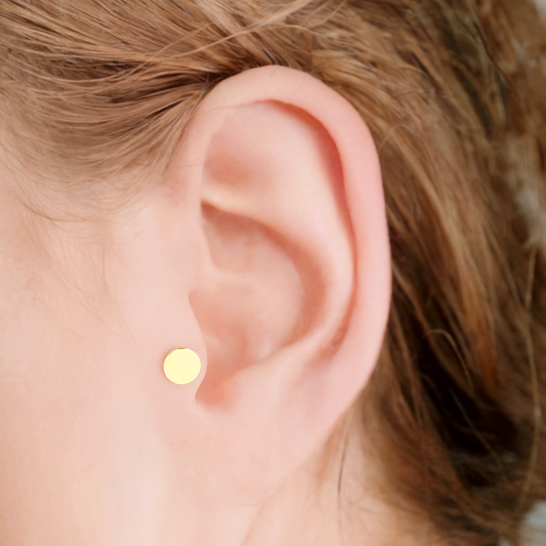 Circle Disc Flatback Ear Piercing 14K Gold