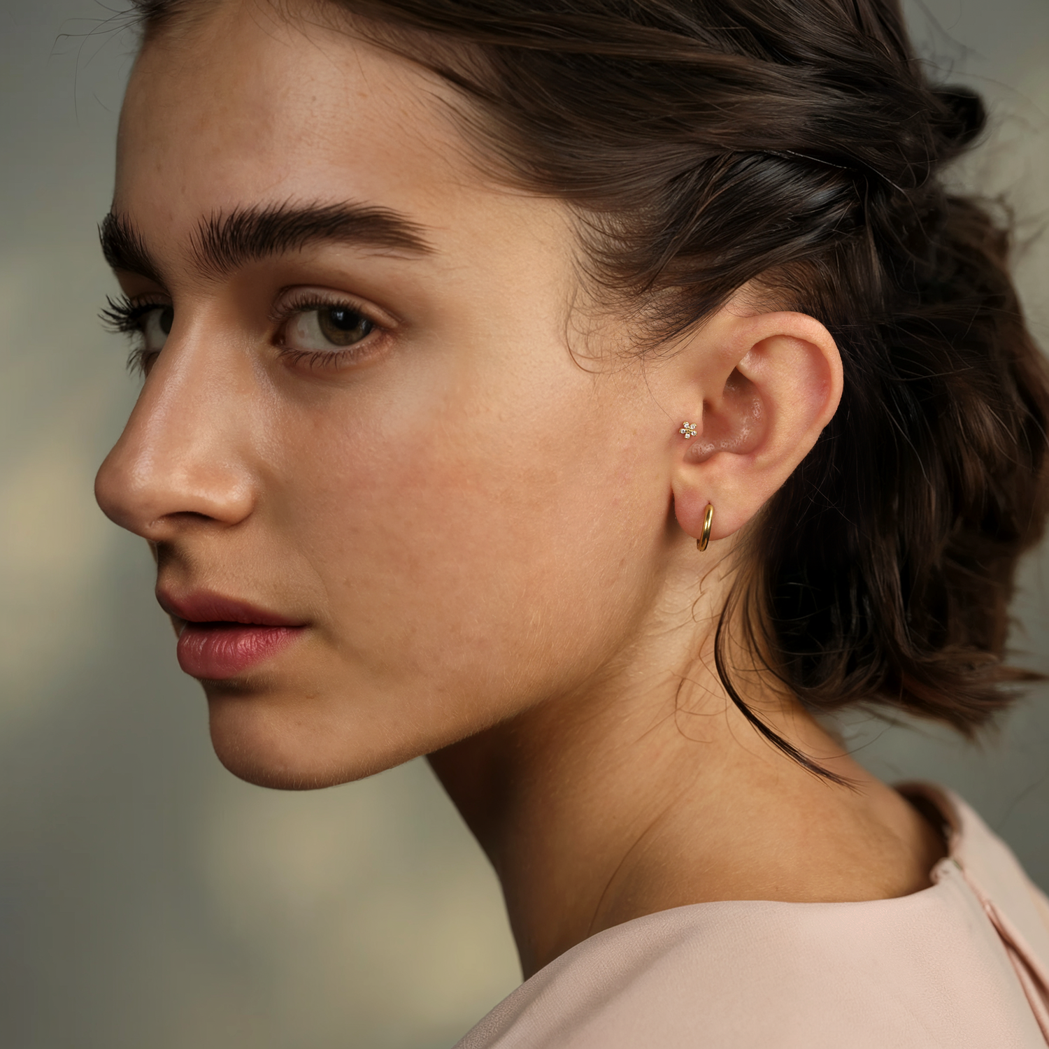 Daisy Flatback Ear Piercing 14K Gold with CZ Stone