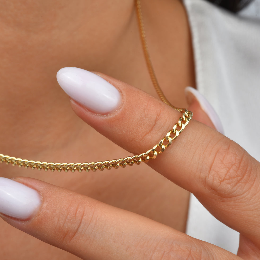 Elegant Gold Chain Necklace 14K