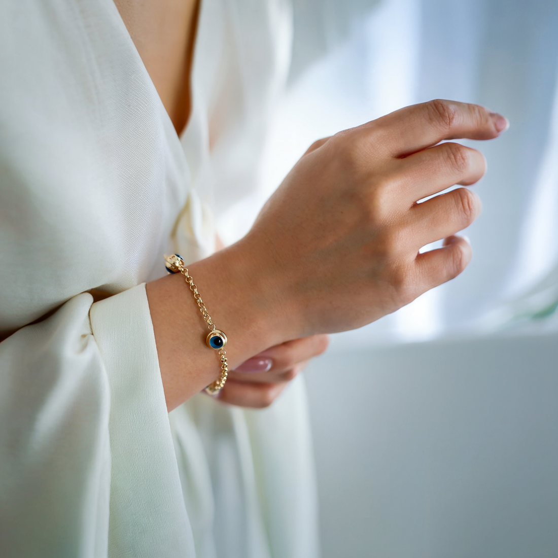 Evil Eye Bead Blue Bracelet 14K Gold