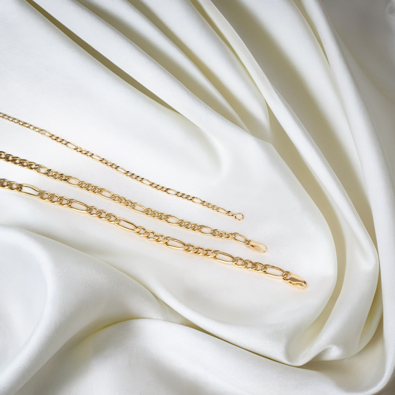 Figaro Chain Bracelet 14K Gold