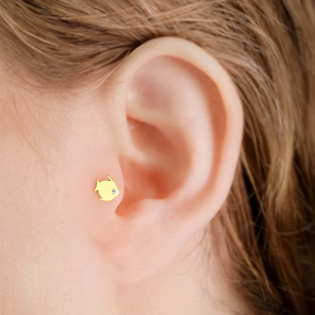 Fish Design Flatback Piercing 14K Gold with CZ Accent