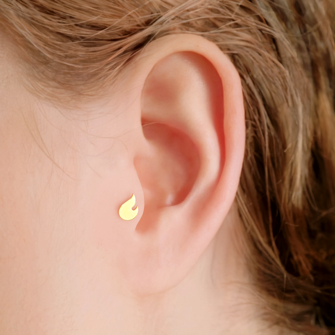 Hand made Fire Flame Flatback Ear Piercing in 14K Gold