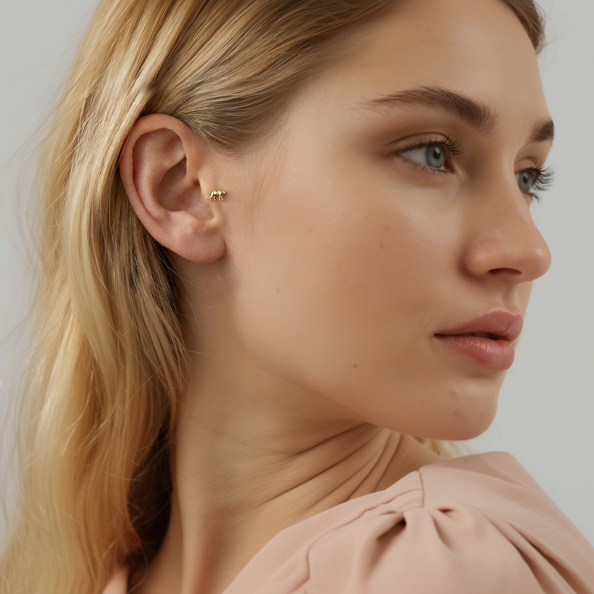 Geometric Panther Flatback Ear Piercing 14K Gold / Silver