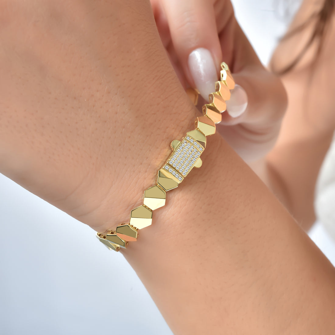 Geometric Array Stone Bracelet 14K Gold