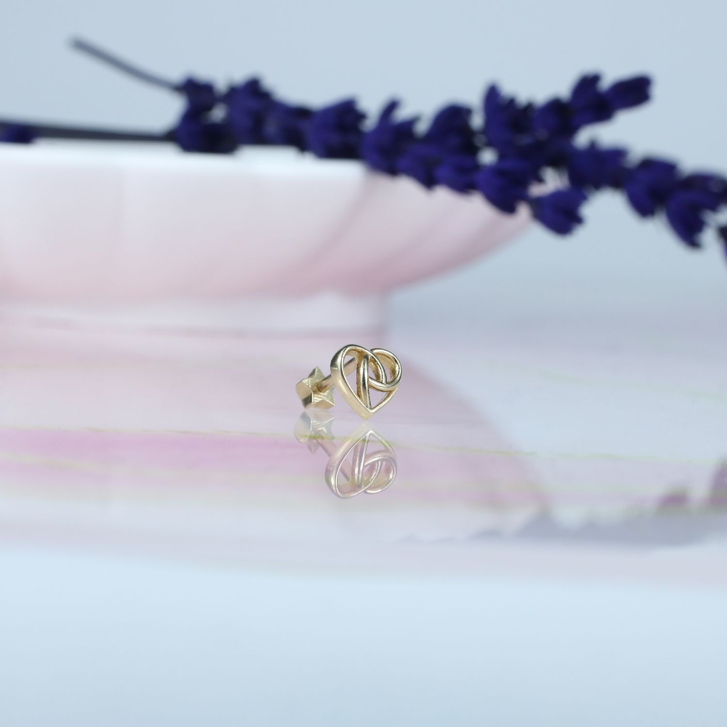 Knot Heart Flatback Ear Piercing 14K Gold