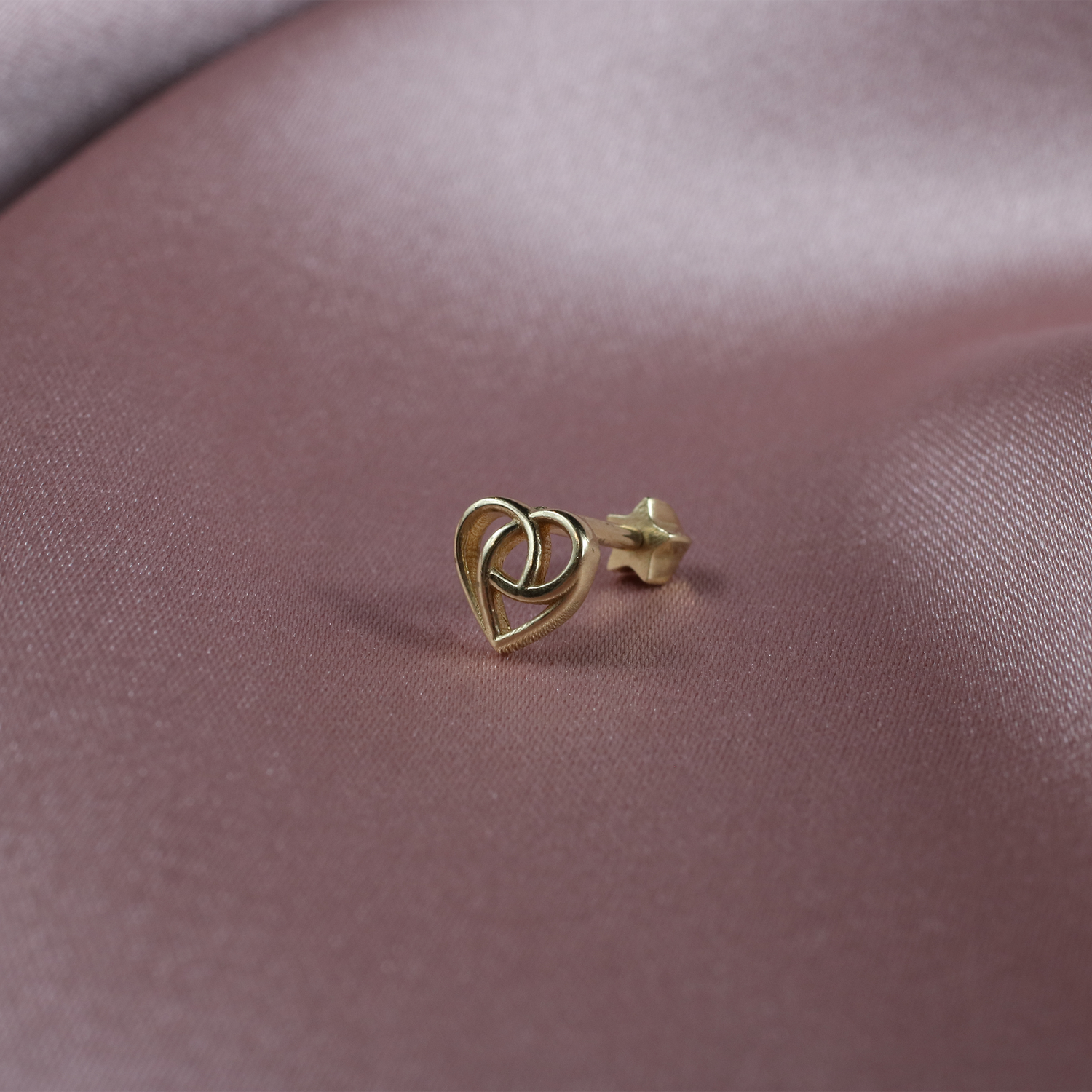 Knot Heart Flatback Ear Piercing 14K Gold