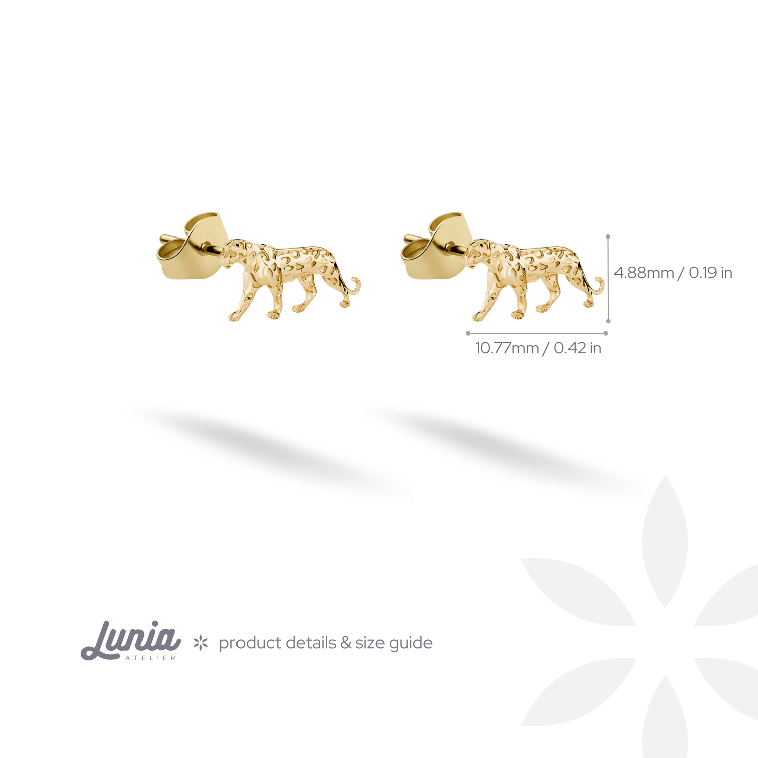 Leopard Stud Earrings 14K Gold / Silver