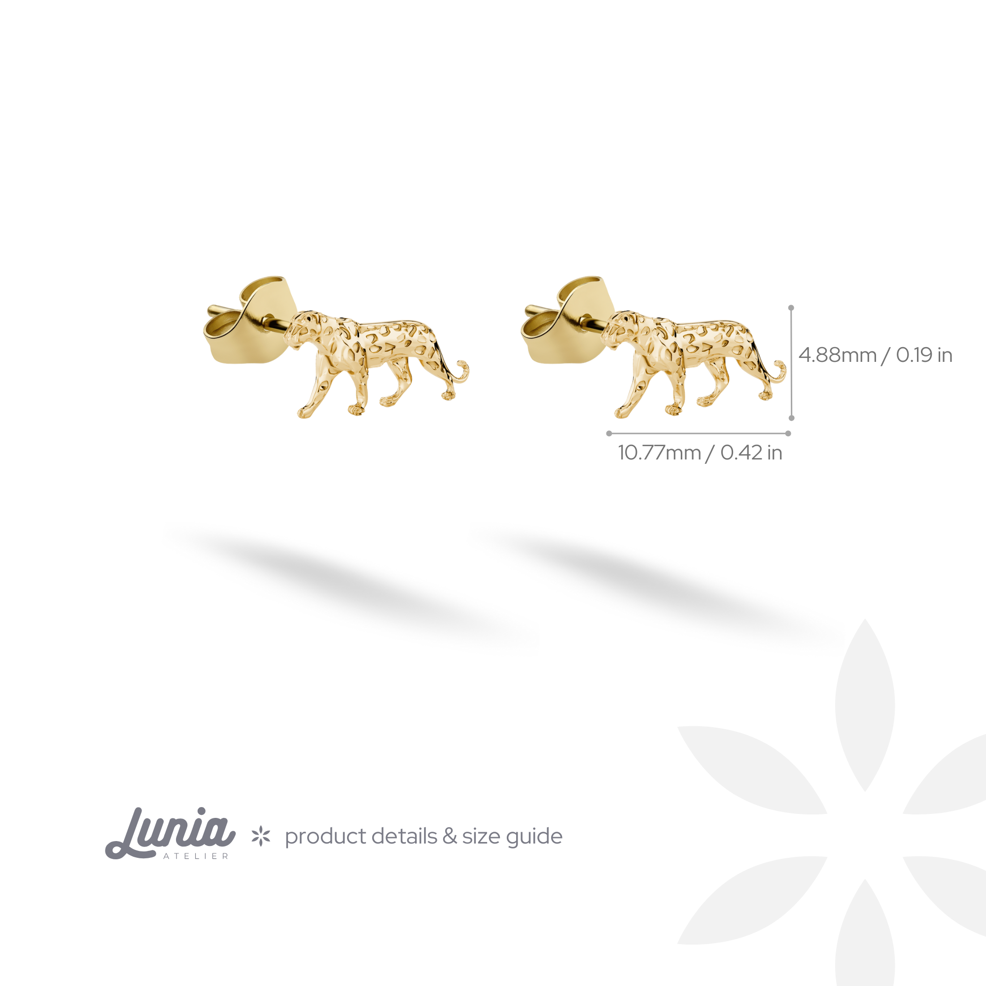 Leopard Stud Earrings 14K Gold / Silver