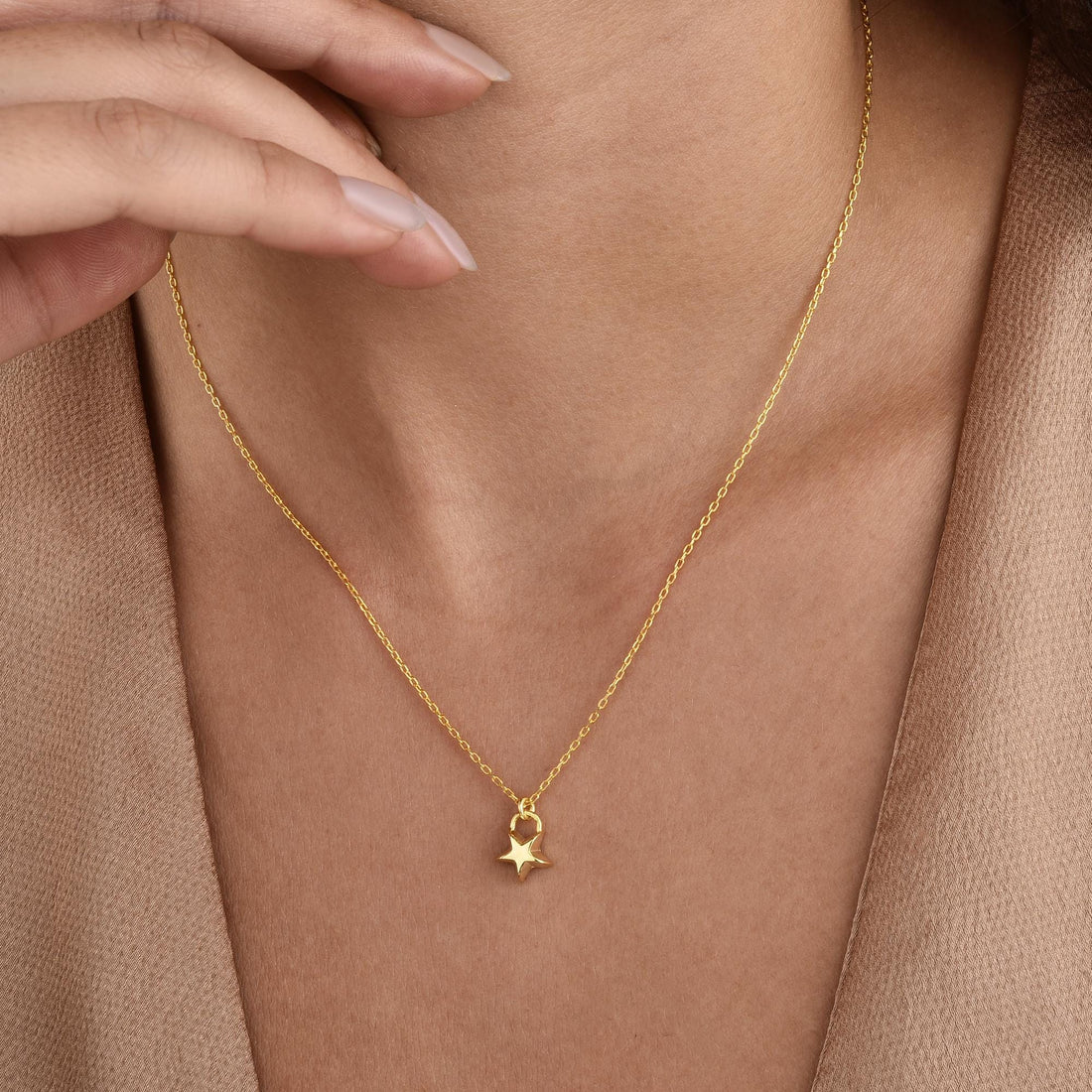 Little Star Necklace 14K Gold