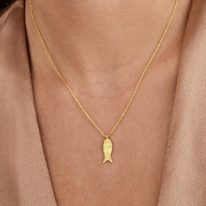 Lucky Fish Design Necklace 14k Gold