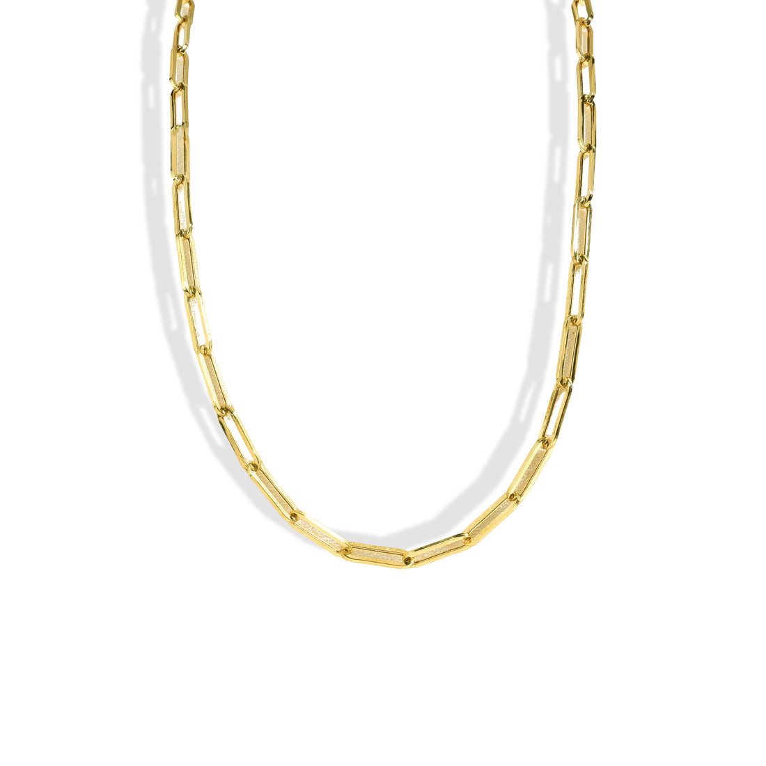 The Paperclip Chain Necklace 14K Gold is a contemporary design that combines sleek