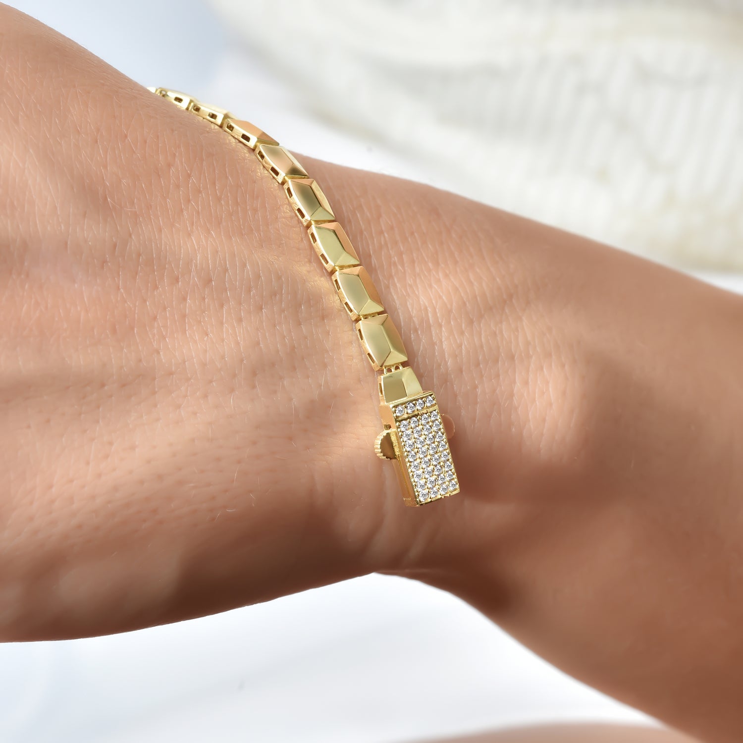 Polygonal Array Bracelet 14K Gold