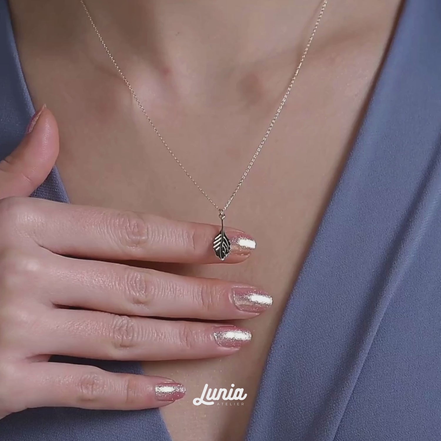 Botanical Leaf Necklace 14K Gold / Silver