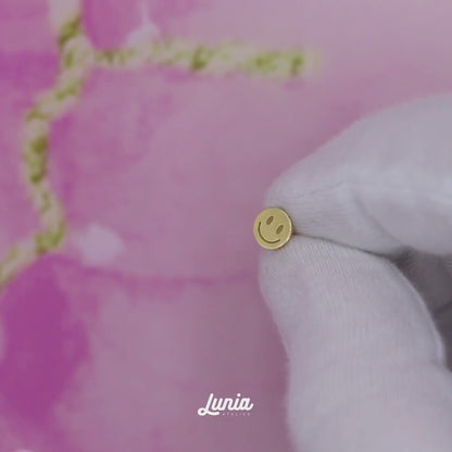 Smile Flatback Ear Piercing 14K Gold